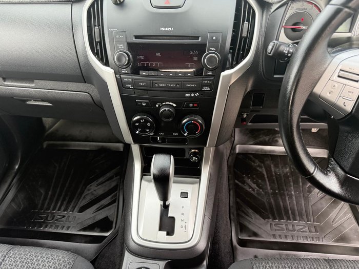 2015 Isuzu MU-X LS-M