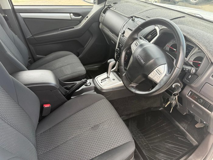 2015 Isuzu MU-X LS-M