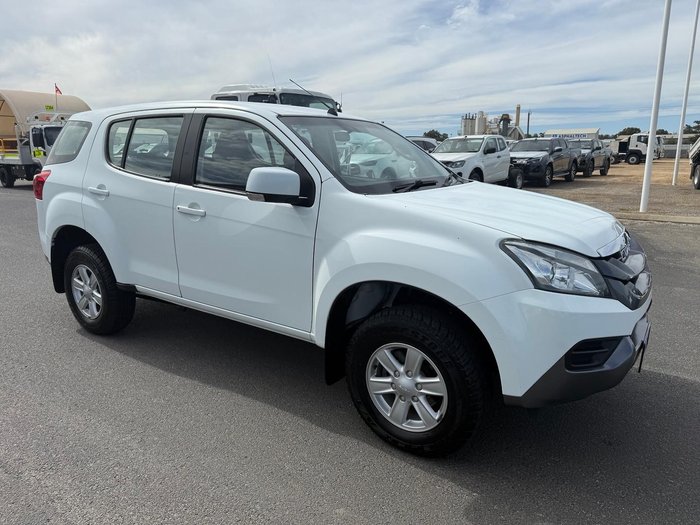 2015 Isuzu MU-X LS-M