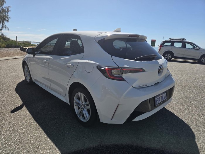 2019 Toyota Corolla Ascent Sport MZEA12R Glacier White
