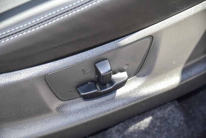 2021 Isuzu MU-X LS-T