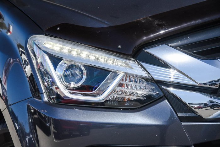 2021 Isuzu MU-X LS-T