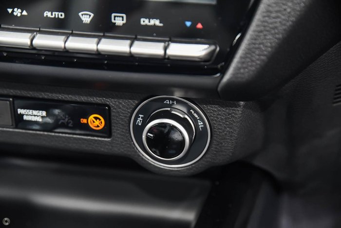 2025 Isuzu D-MAX X-TERRAIN