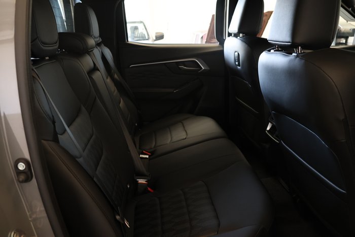 2025 Isuzu D-MAX LS-U+