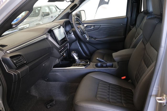 2025 Isuzu D-MAX LS-U+