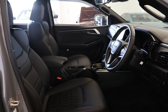 2025 Isuzu D-MAX LS-U+