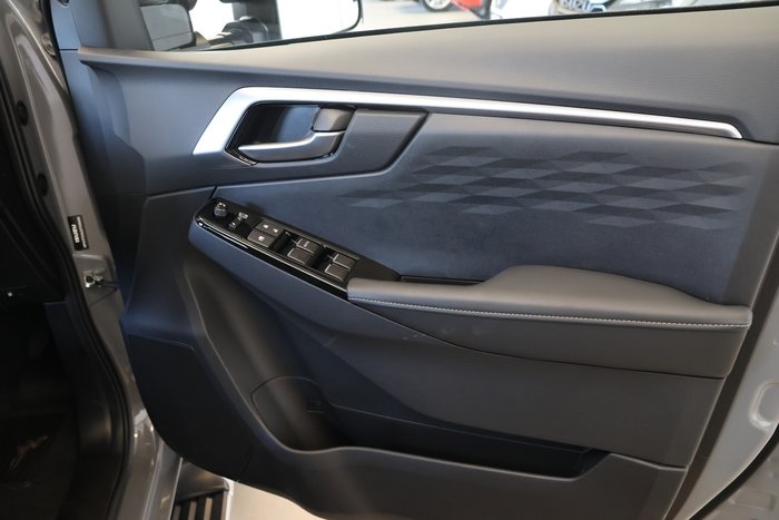 2025 Isuzu D-MAX LS-U+