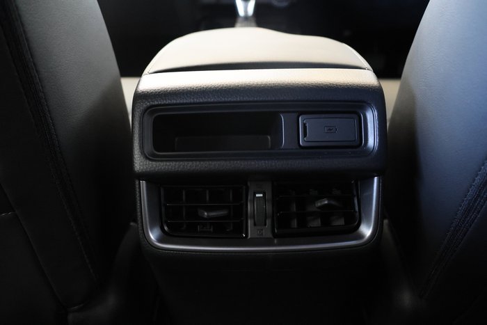 2025 Isuzu D-MAX LS-U+