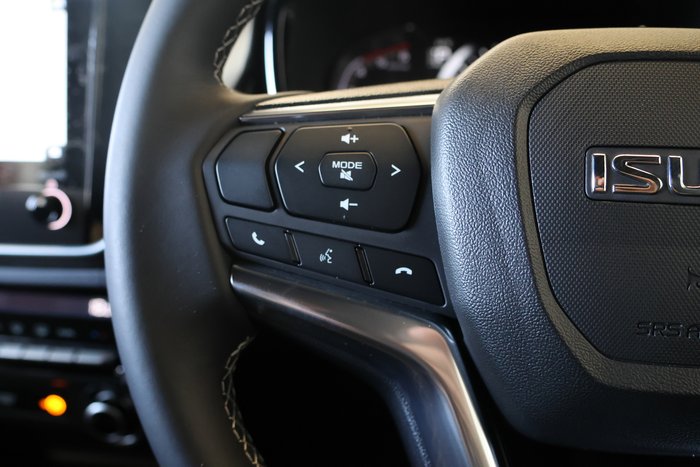 2025 Isuzu D-MAX LS-U+