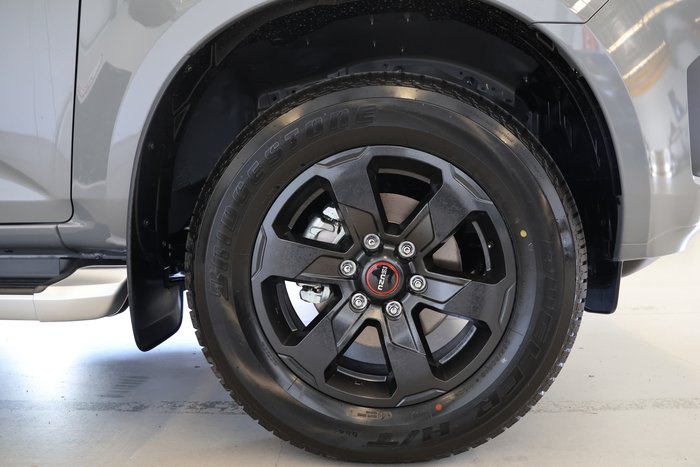 2025 Isuzu D-MAX LS-U+