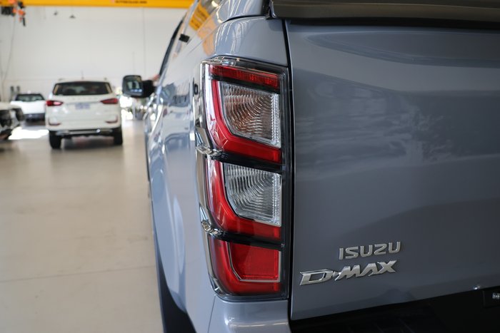 2025 Isuzu D-MAX LS-U+