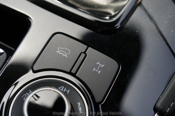 2025 Isuzu MU-X LS-U