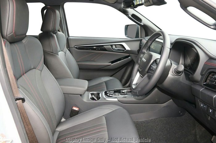 2025 Isuzu MU-X X-TERRAIN