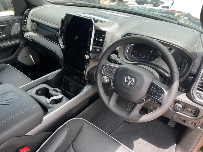 2025 RAM 1500 Laramie Sport Hurricane SO RamBox