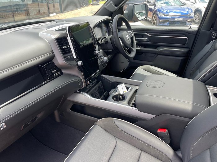 2025 RAM 1500 Laramie Sport Hurricane SO RamBox