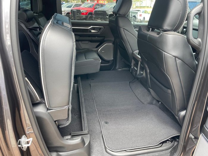 2025 RAM 1500 Laramie Sport Hurricane SO RamBox