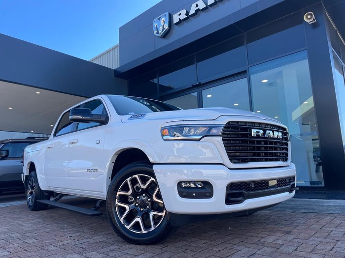 2025 RAM 1500 Laramie Sport Hurricane SO RamBox