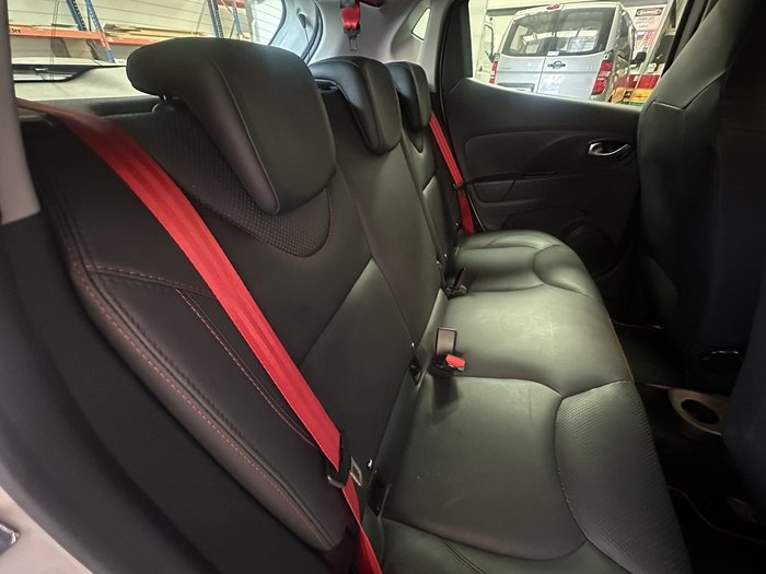 2015 Renault Clio R.S. 220 Trophy