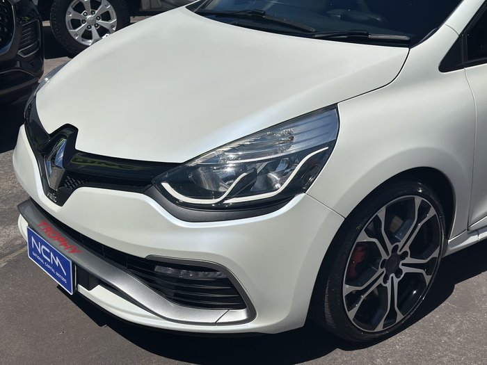 2015 Renault Clio R.S. 220 Trophy