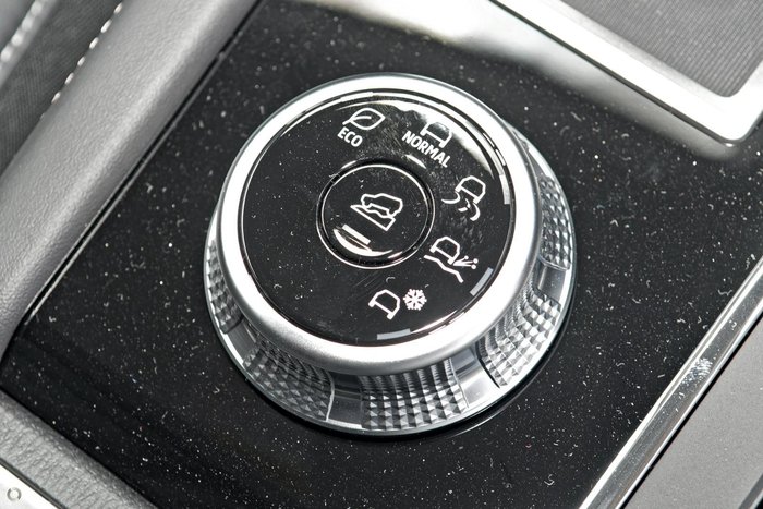 2025 Mitsubishi Outlander Aspire