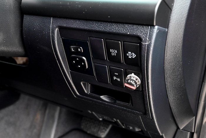 2020 Toyota Landcruiser GXL