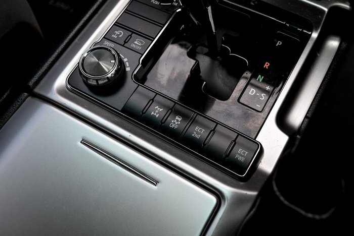 2020 Toyota Landcruiser GXL