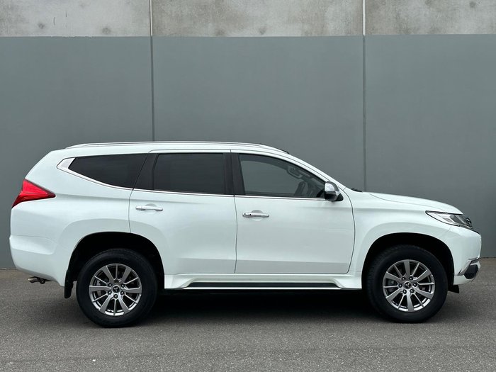 2018 Mitsubishi Pajero Sport GLX