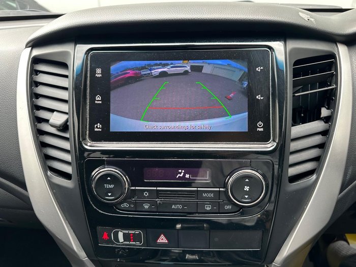 2018 Mitsubishi Pajero Sport GLX