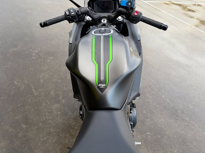 2023 Kawasaki NINJA 650 Grey
