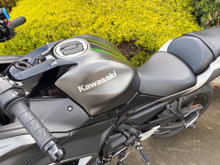 2023 Kawasaki NINJA 650 Grey
