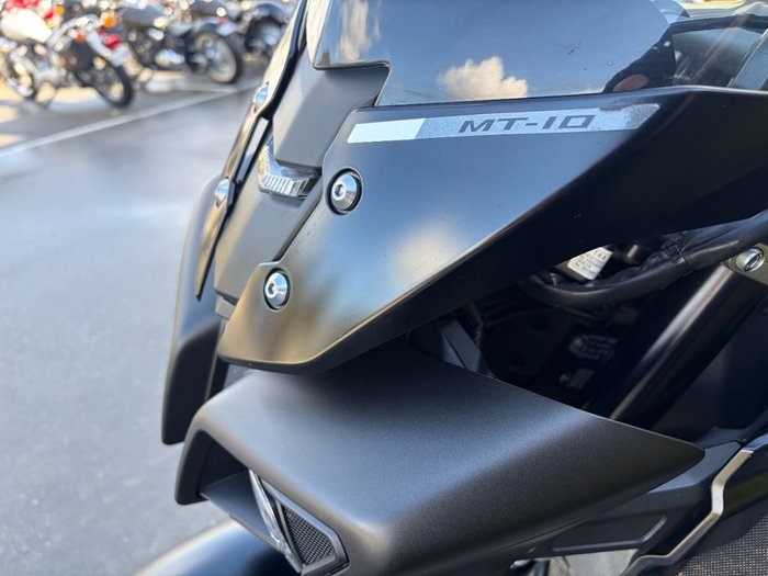 2018 Yamaha MT-10A Black