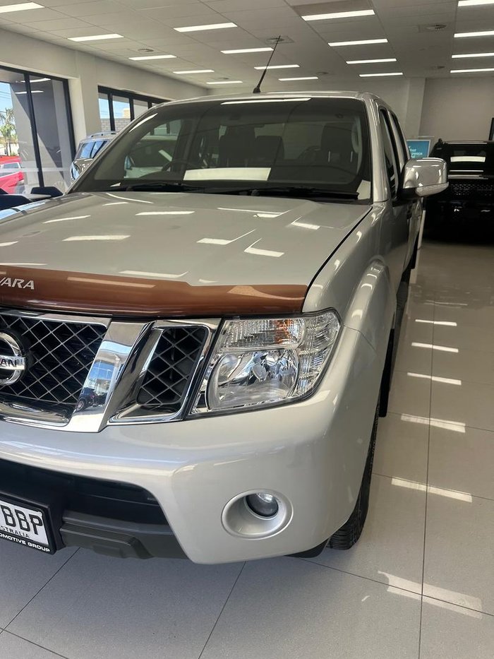 2014 Nissan Navara ST-X 550 D40 Series 5 4X4 Dual Range Silver Lightning