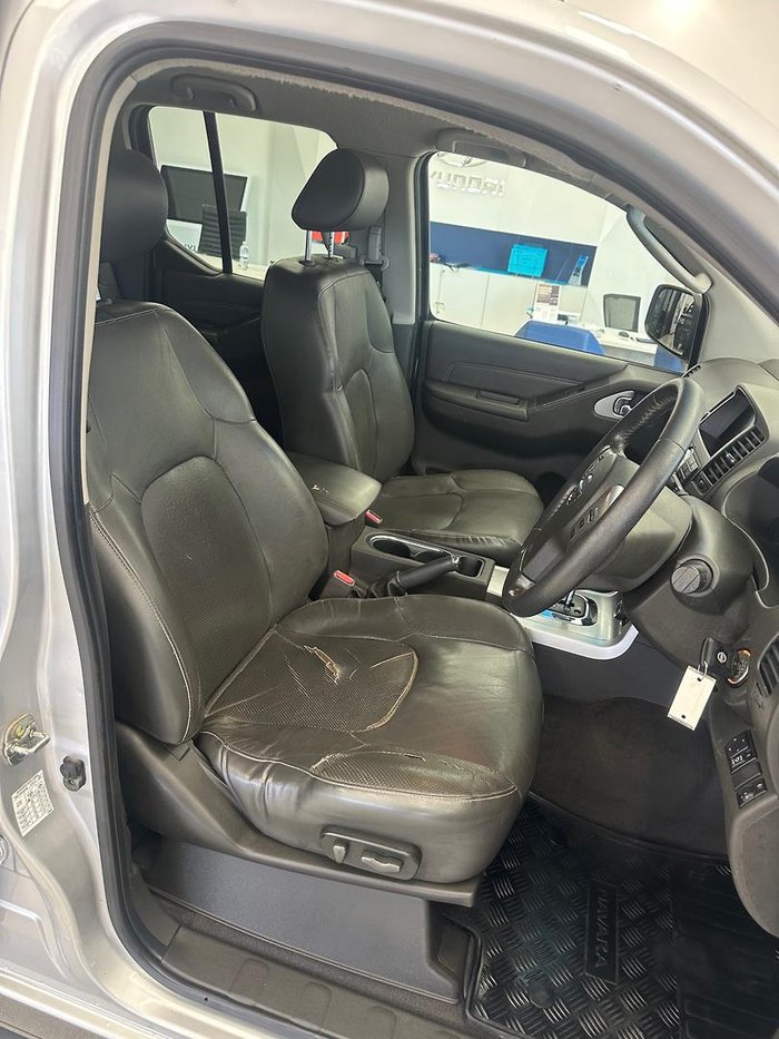 2014 Nissan Navara ST-X 550 D40 Series 5 4X4 Dual Range Silver Lightning