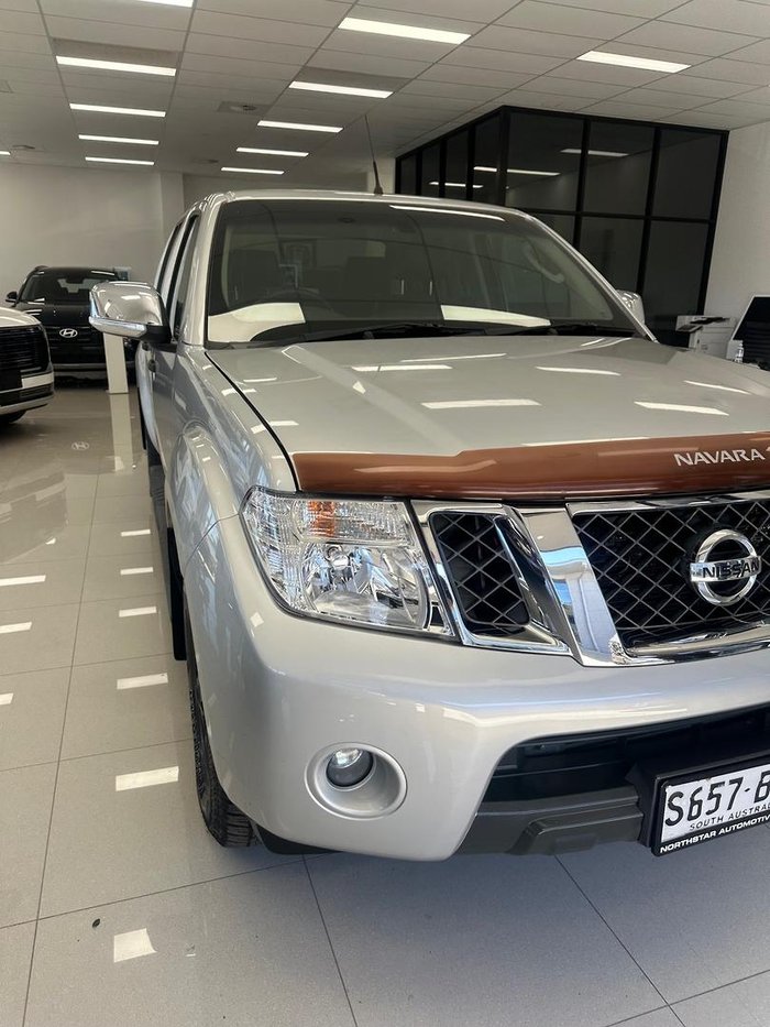 2014 Nissan Navara ST-X 550 D40 Series 5 4X4 Dual Range Silver Lightning