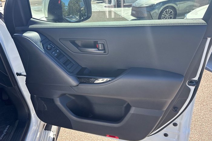 2025 Toyota Landcruiser GXL