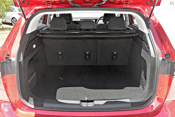 2025 MG HS Vibe AS33 MY25 Diamond Red