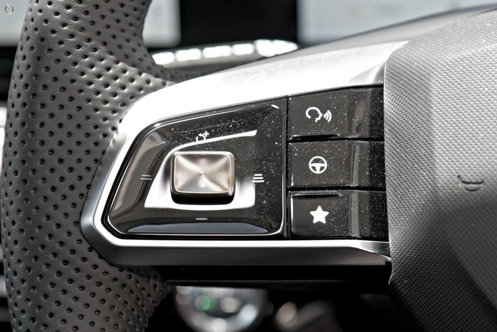 2025 MG HS Vibe AS33 MY25 Diamond Red