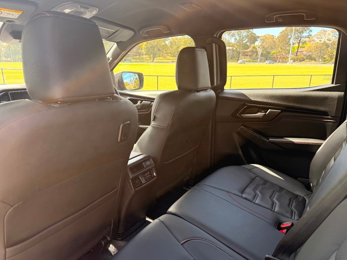 2023 Isuzu D-MAX X-TERRAIN