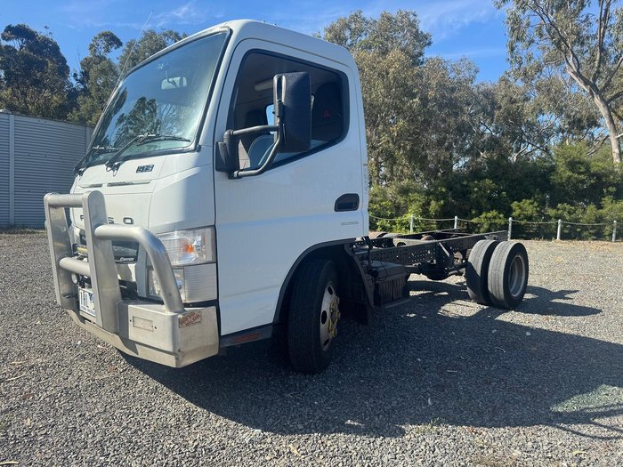 2016 Fuso 515 White