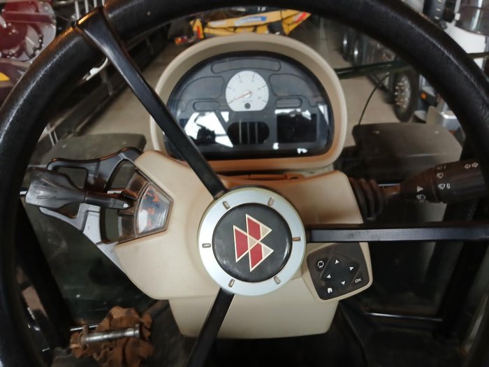 0 Massey Ferguson 7624 Red