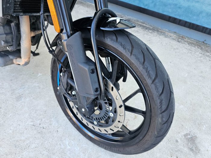 2023 CFMOTO 300 CL-X White