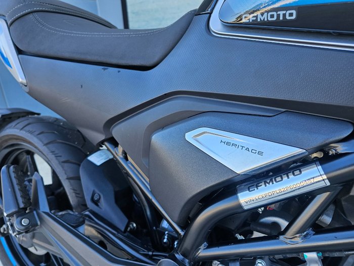 2023 CFMOTO 300 CL-X White