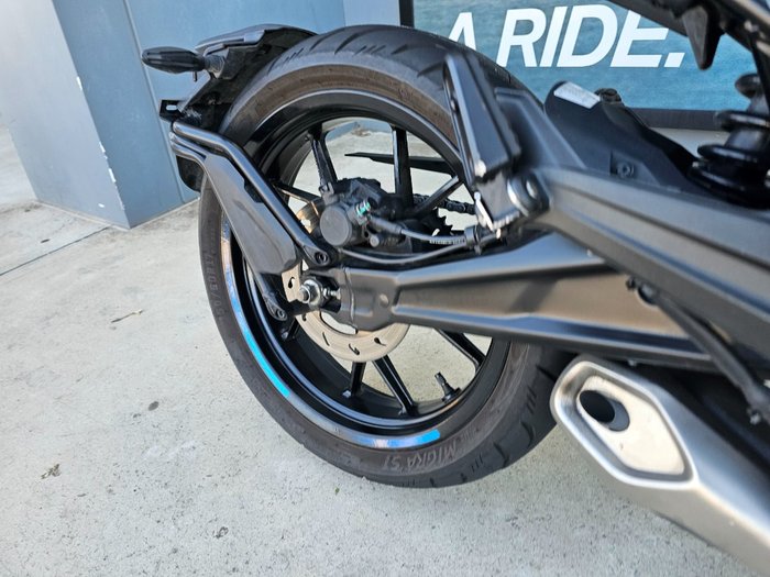 2023 CFMOTO 300 CL-X White