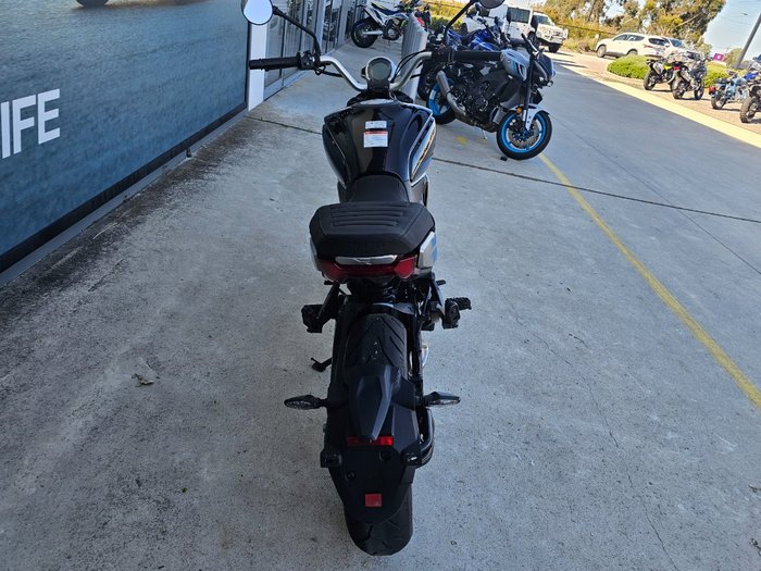 2023 CFMOTO 300 CL-X White