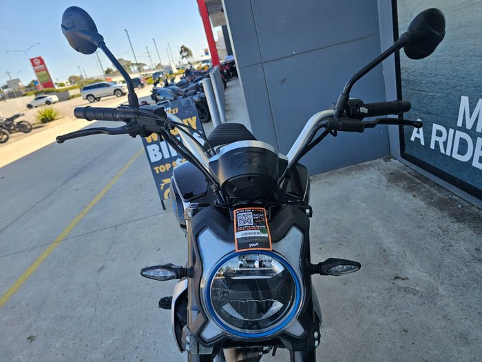 2023 CFMOTO 300 CL-X White