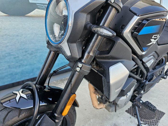 2023 CFMOTO 300 CL-X White