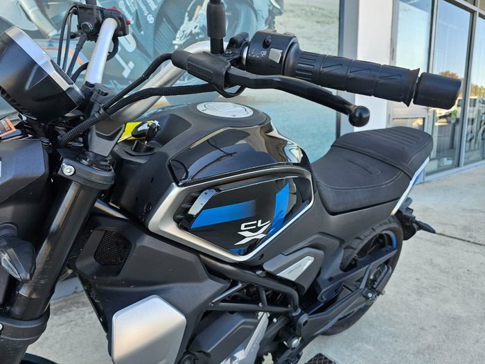 2023 CFMOTO 300 CL-X White