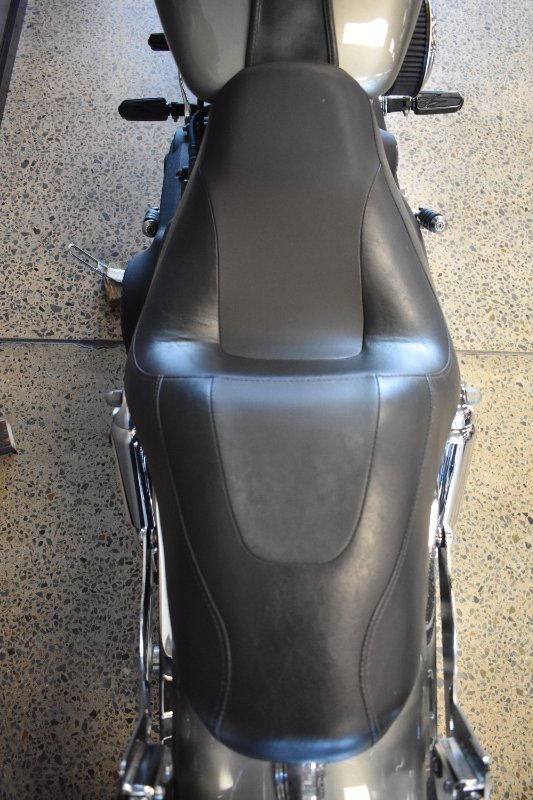 2010 Harley-davidson FXDF FAT BOB GRAY