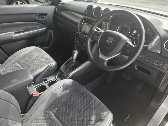 2023 Suzuki Vitara Turbo