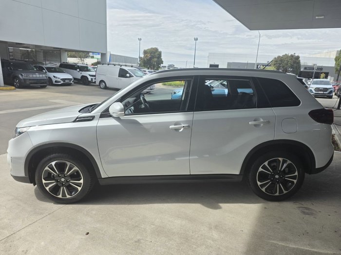 2023 Suzuki Vitara Turbo